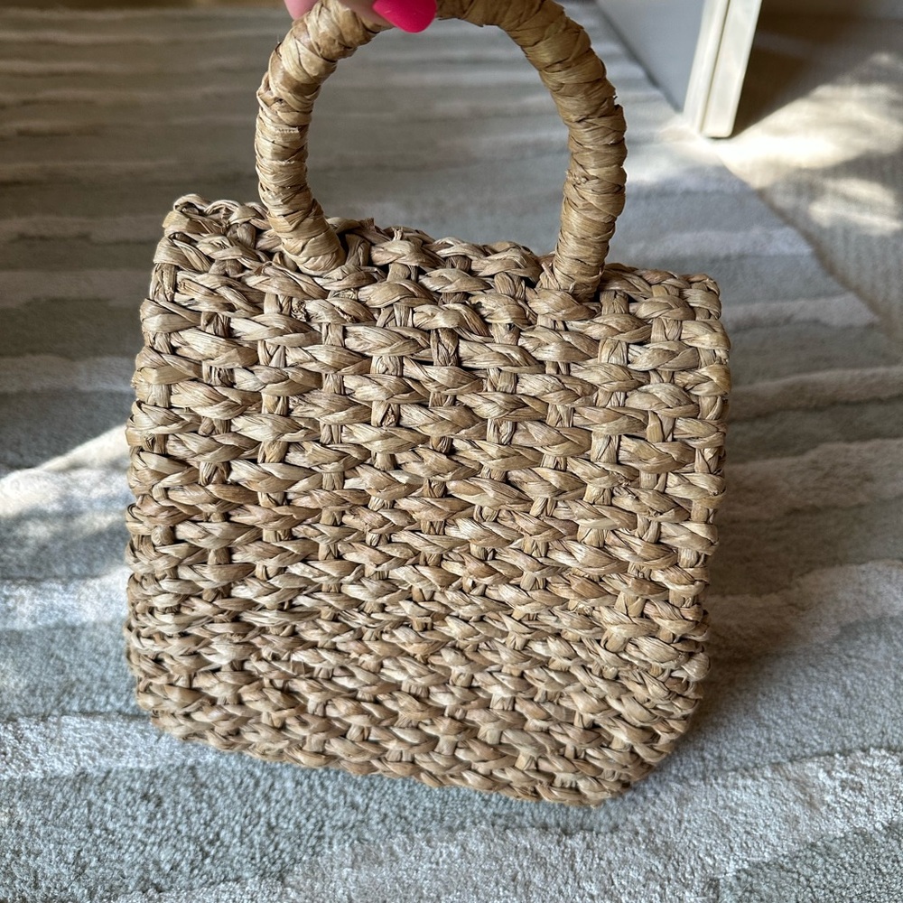 Purse - Picture 2 of 3